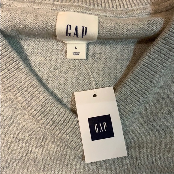 Men’s Gap Stone Sweater-Large - Picture 2 of 3